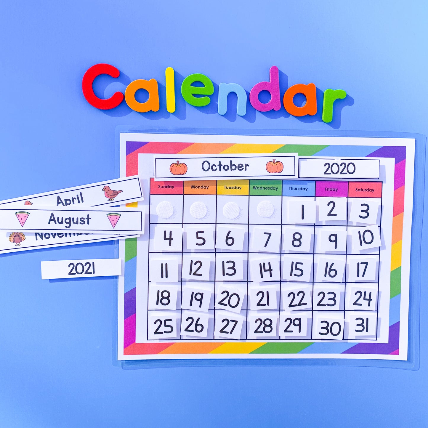 Calendar time printable busy book! This includes 11 printable pages in a pdf file. Includes an activity for: 1. Calendar 2. Today's date 3. Current season 4. Today's weather www.confetticrate.com