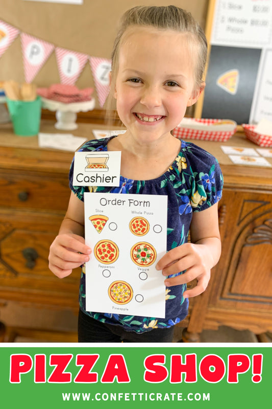 These pizza shop dramatic play printables will create the perfect indoor activities for your kids. They could play pizza shop while you work from home or on a rainy day. www.confetticrate.com