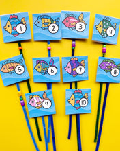 Load image into Gallery viewer, Preschool numbers printable activity. Great fine motor activity where kids thread beads on pipe cleaners. 
